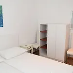 Maksan Im 2- Stock Mit Einer Terrasse By Interhome