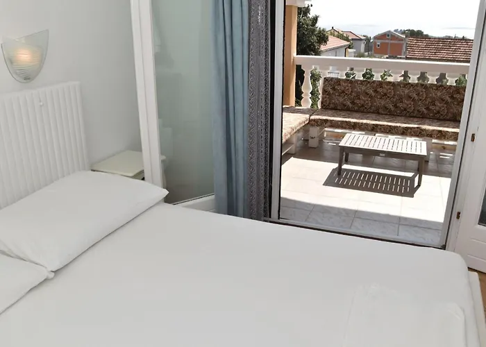 Maksan Im 2- Stock Mit Einer Terrasse By Interhome